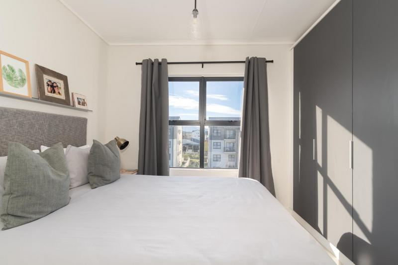 To Let 1 Bedroom Property for Rent in The Huntsman Western Cape